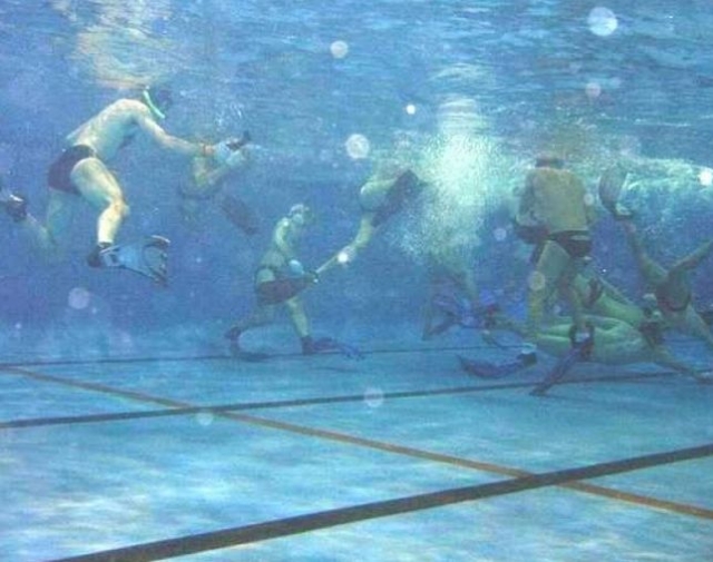  Hóquei subaquático 